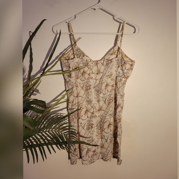 Roxy floral white and pink tank top - Picture 2 of 4